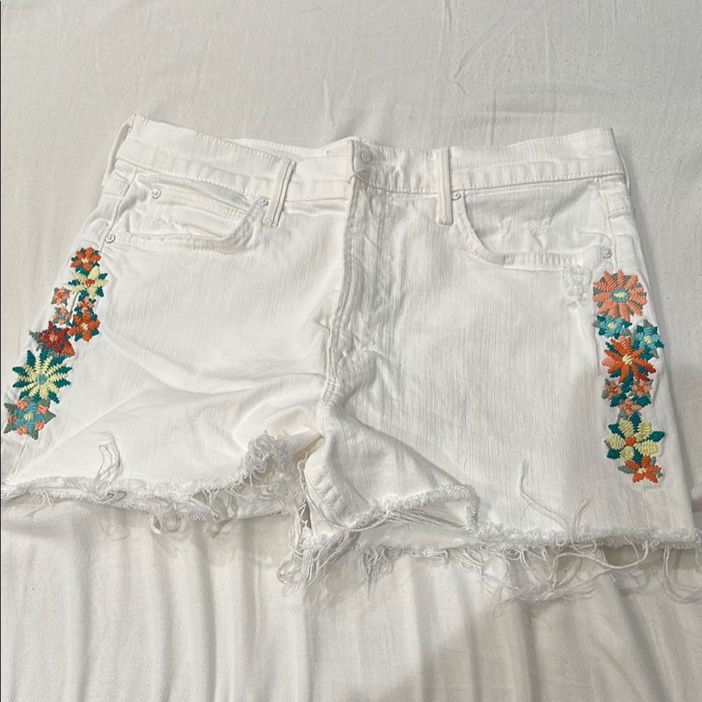 MOTHER White Jean Shorts with Floral Embroidery